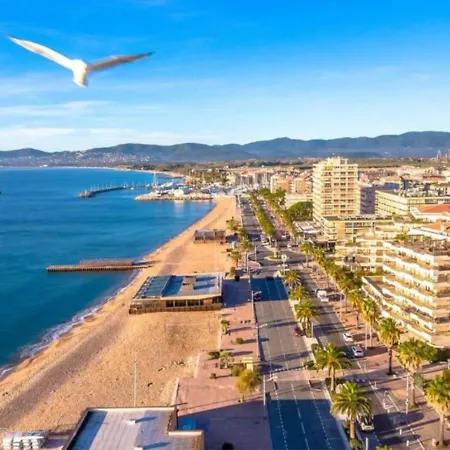 Port-frejus T2 Cosy, Plages & Base Nature, Parking